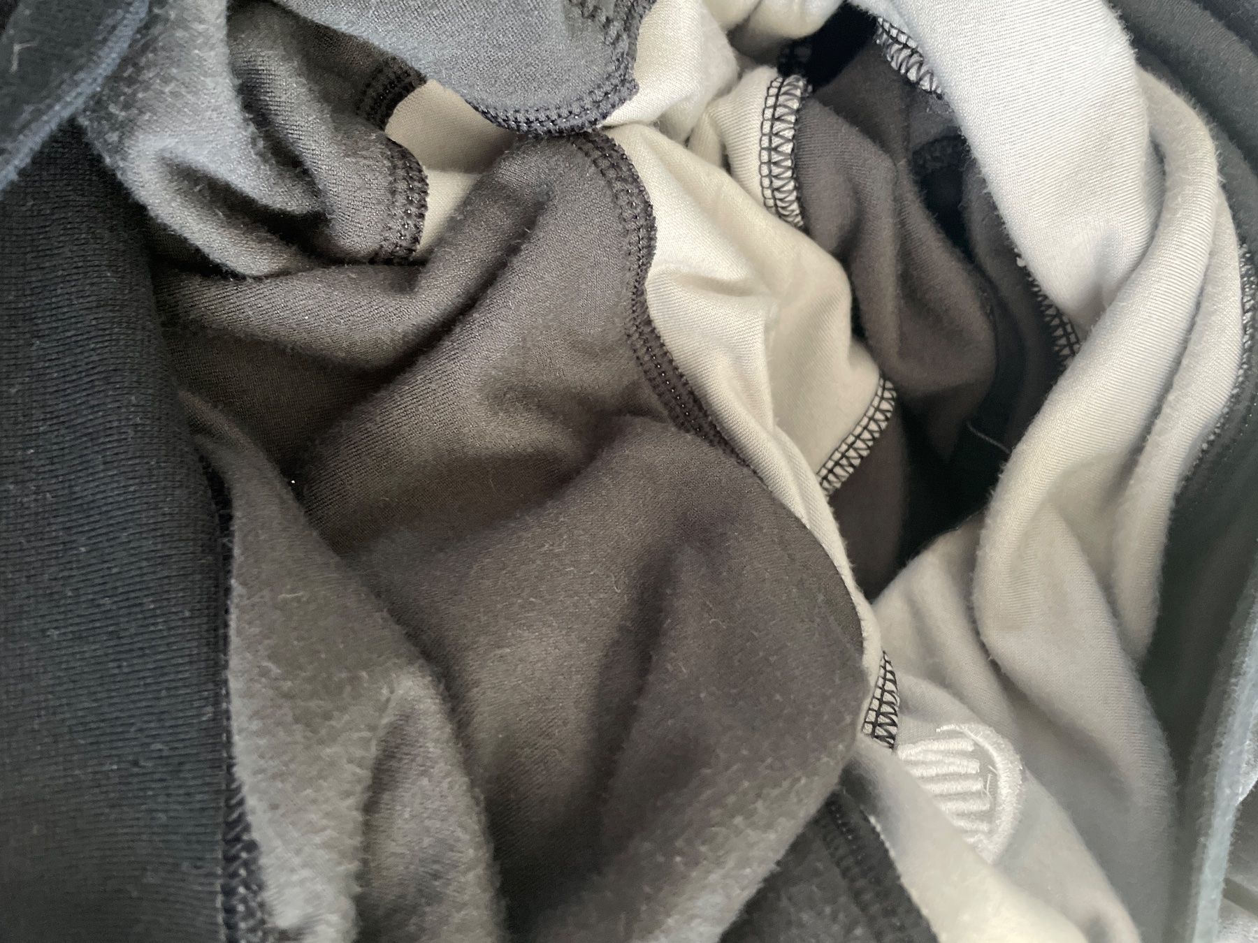Pulls et sweat-shirts: Pullover von Nike Grösse ca. 170/176 – D'occasion à Neuenkirch par balani 4