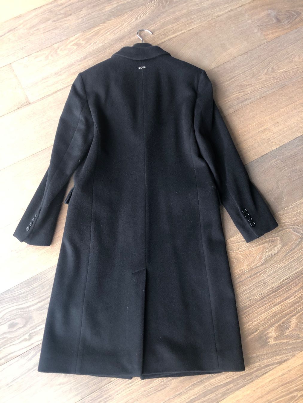 Hugo Boss Cappotti: Boss Coat Regular Fit in Wool – Usato da Berneck venduto da nin_28db 2