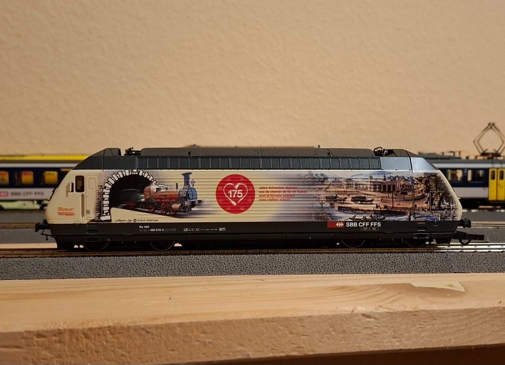 H0 Modellbahn Lok Roco 70678 H0 E-Lok 460 019-3 175 Jahre SBB Der SBB