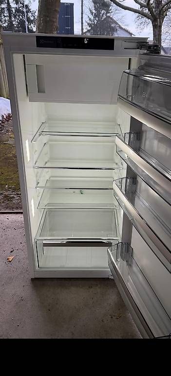 Frigoriferi: Einbaukühlschrank Electrolux  – Usato da Künten venduto da buli76