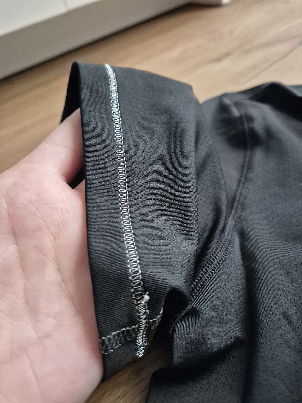 Nike T-Shirts: Nike Shirt Gr. M – Gebraucht aus Wil SG von FionaSmile 2