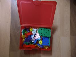 Gioco di costruzioni vintage anni 80 con scatola rossa