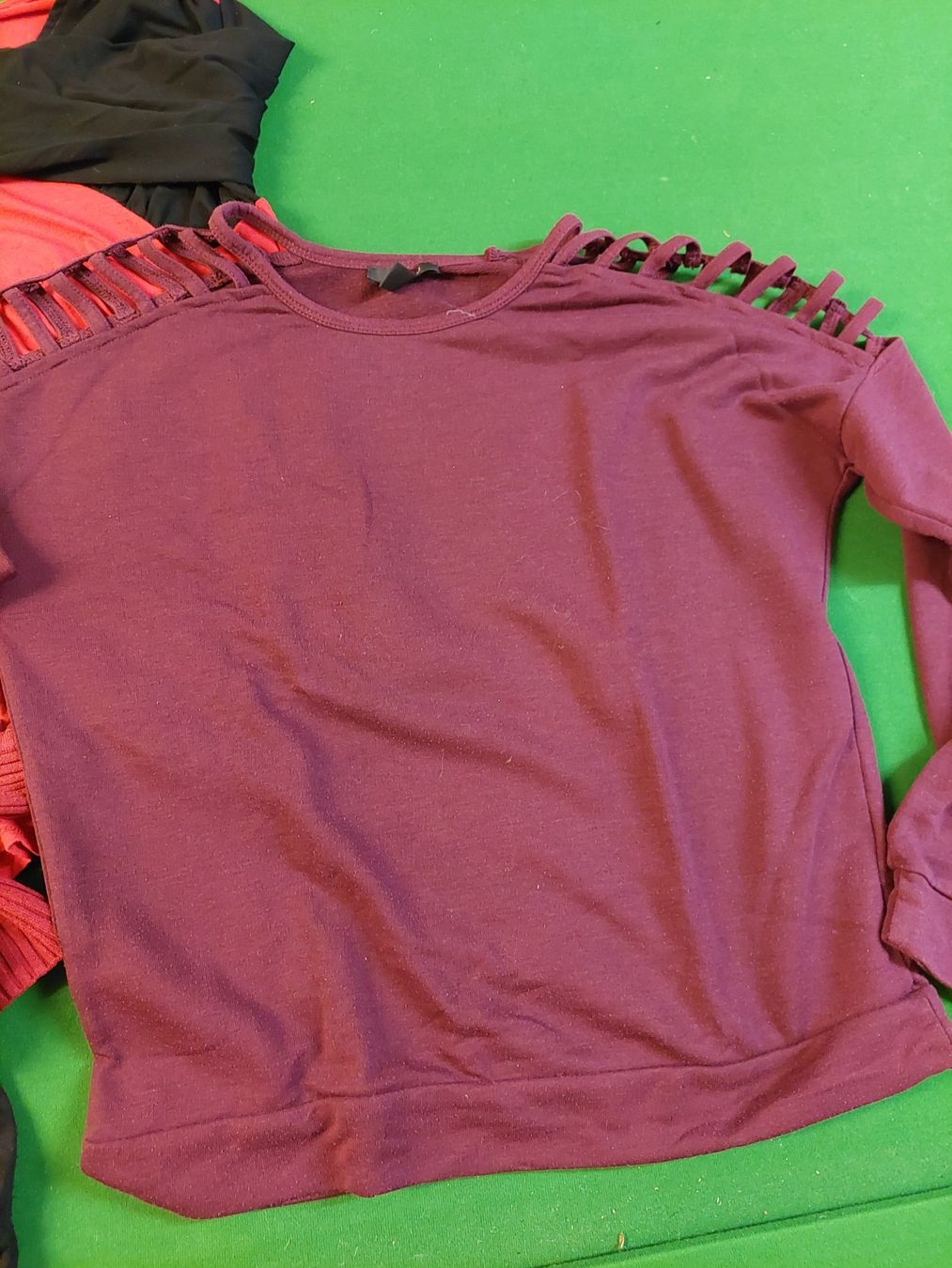 Pullover & Sweatshirts: Pullover Set 5 Stück – Gebraucht aus Wynau von Meysi 5