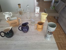 Konvolut Whisky-Wasser-Krüge diverser Marken,.