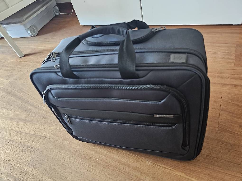 Valigie: Valise à roulettes Samsonite bleue – Usato da Lausanne venduto da rejane6 4
