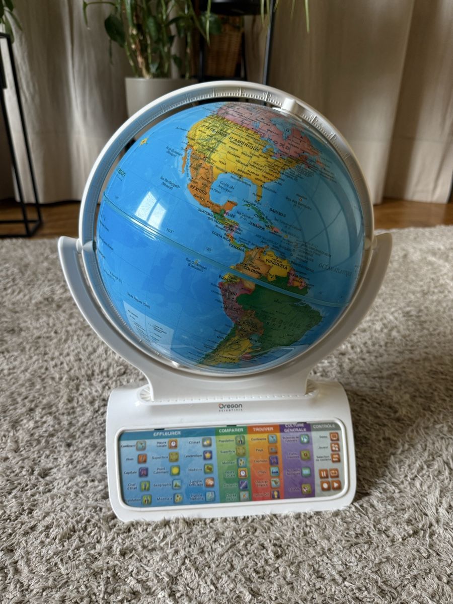 Giocattoli: Globe terrestre pour enfants  – Nuovo (secondo la descrizione) da Blonay venduto da jdcuennet