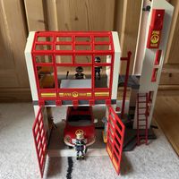 Playmobil Feuerwehrstation  Komplett + Feuerwehrauto