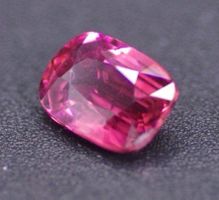 Rubellit (Turmalin) 1.47 ct – AIG Report
