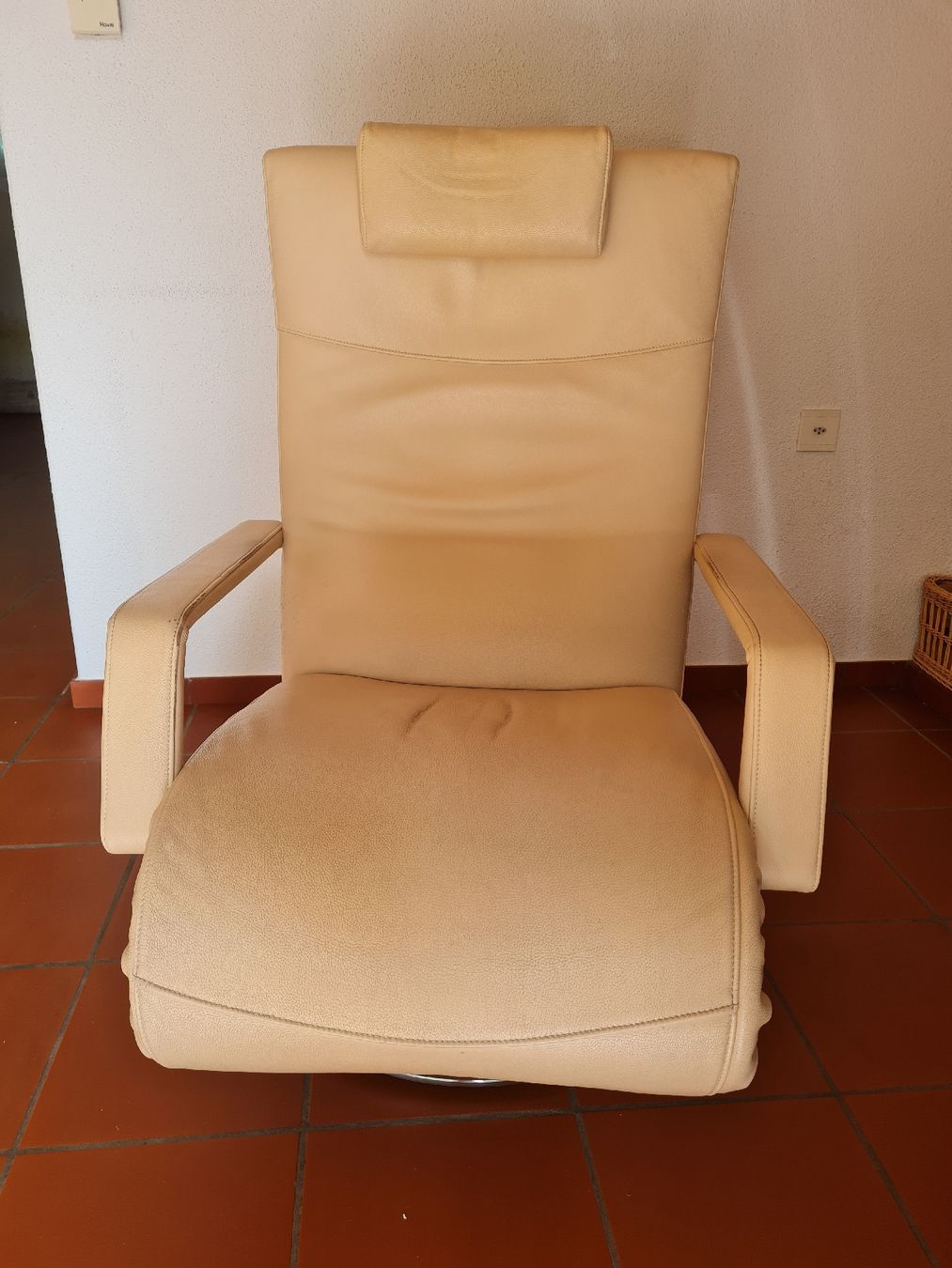 Stressless Sessel: Stressless Sessel beige  – Gebraucht aus Kleinandelfingen von reg_yg6p 1