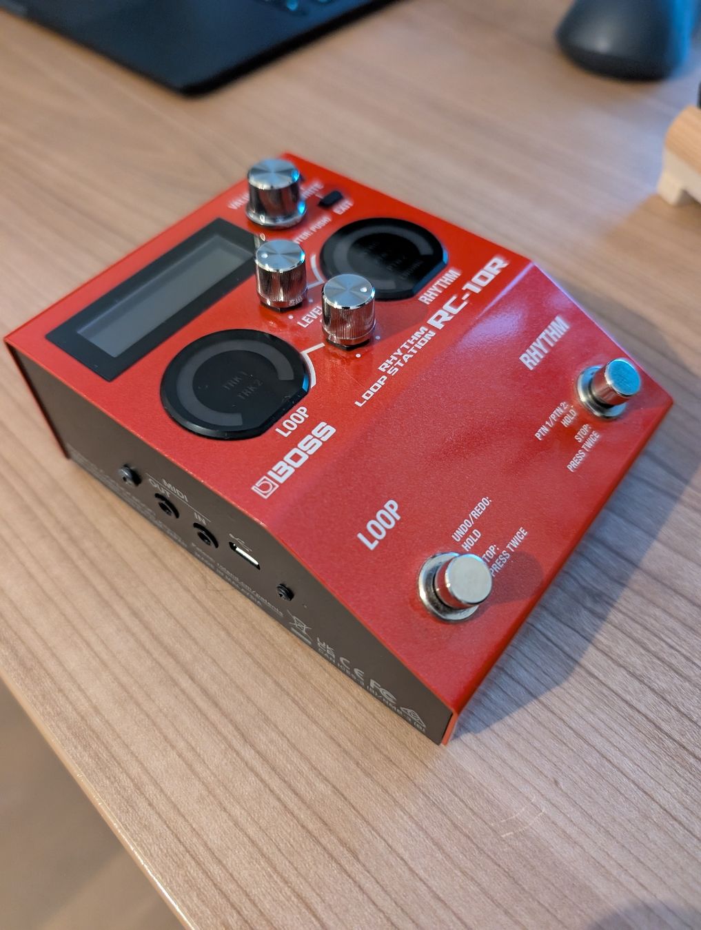 Boss Strumenti musicali: Boss RC-10R Looper + Drum Machine – Usato da Thun venduto da echodust 2