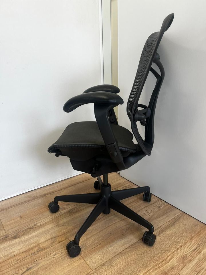 Herman Miller Stühle: Herman Miller Mirra Full Option – Gebraucht aus Purmerend von Offeco 2