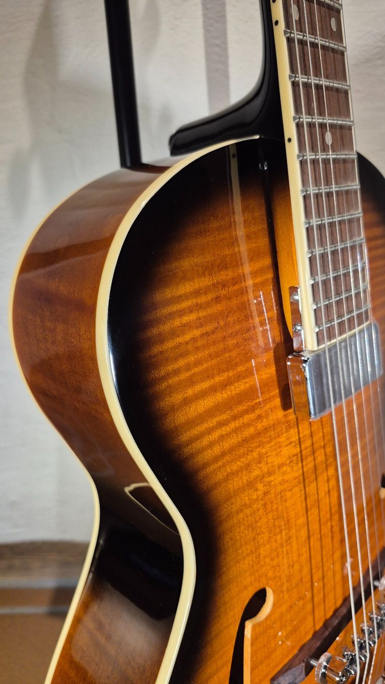 Framus Musikinstrumente: Neu: Framus Vintage 5/51 Studio Honey – Neu und originalverpackt aus Winterthur von NorrSydGuitars 9