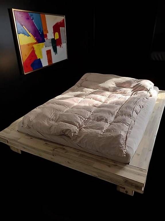 Letti: Bettgestell aus Holz - 140x200cm – Usato da Marthalen venduto da ironh1tsch
