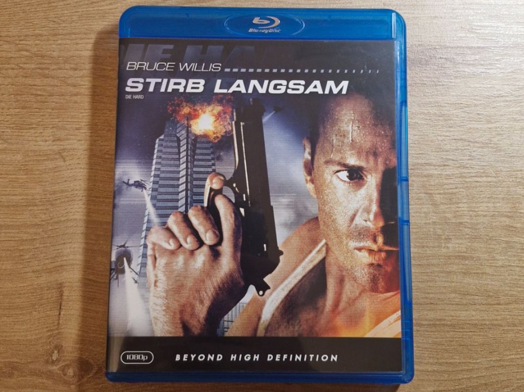 Tutti i DVDs: Stirb Langsam (1988) Bluray – Usato da Pfungen venduto da Whitie