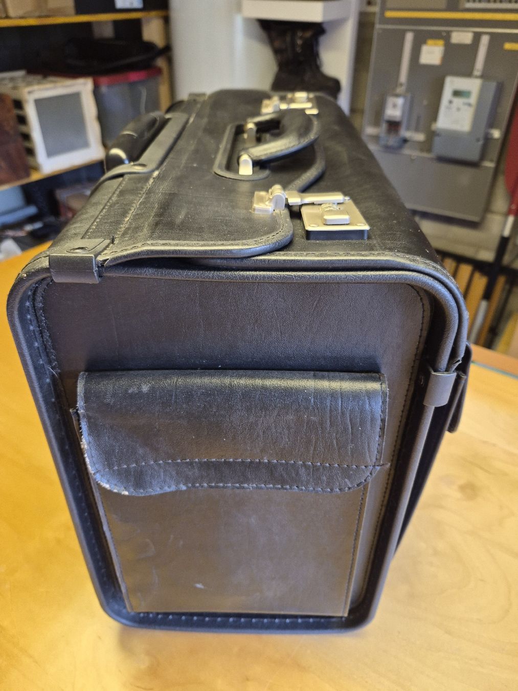 Valises de voyage: Pilotenkoffer mit Rollen – D'occasion à Schafhausen i. E. par noerdeler 3
