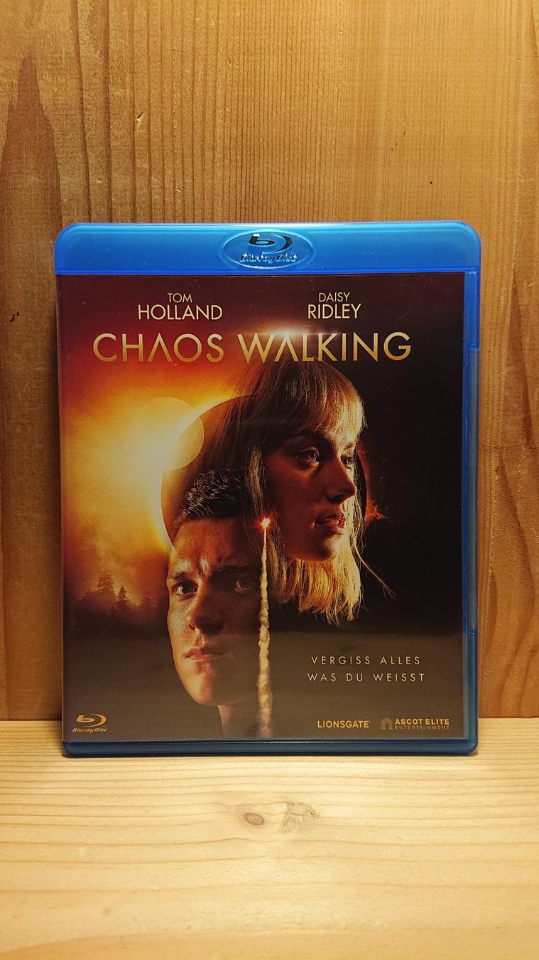 Tutti i DVDs: CHAOS WALKING Blu-Ray mit Tom Holland – Usato da Wilderswil venduto da Exebub
