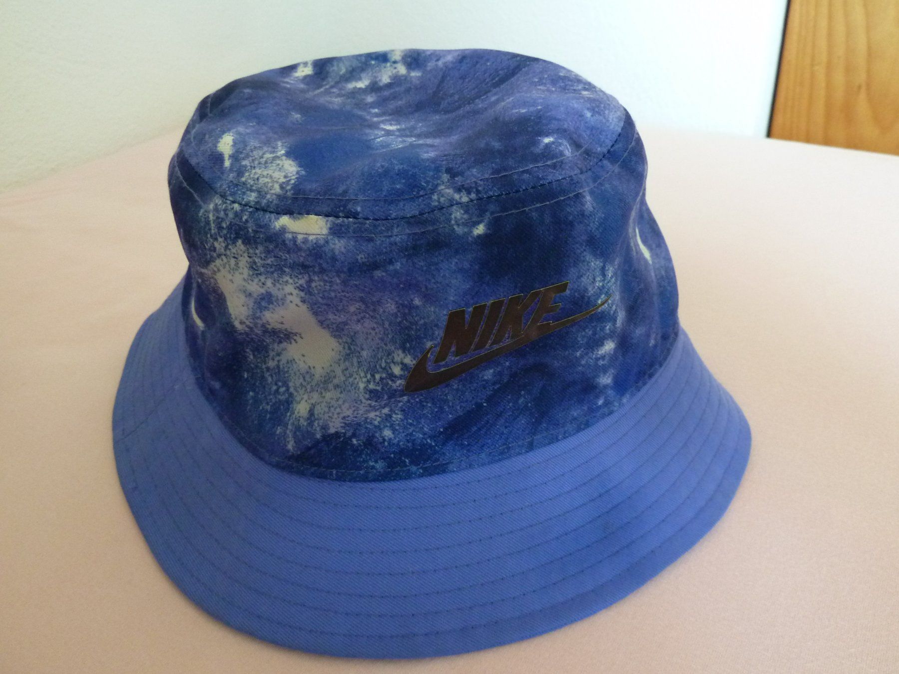 Nike Hüte, Mützen & Caps: Fischerhut Nike – Gebraucht aus Muri b. Bern von Amelie4 2