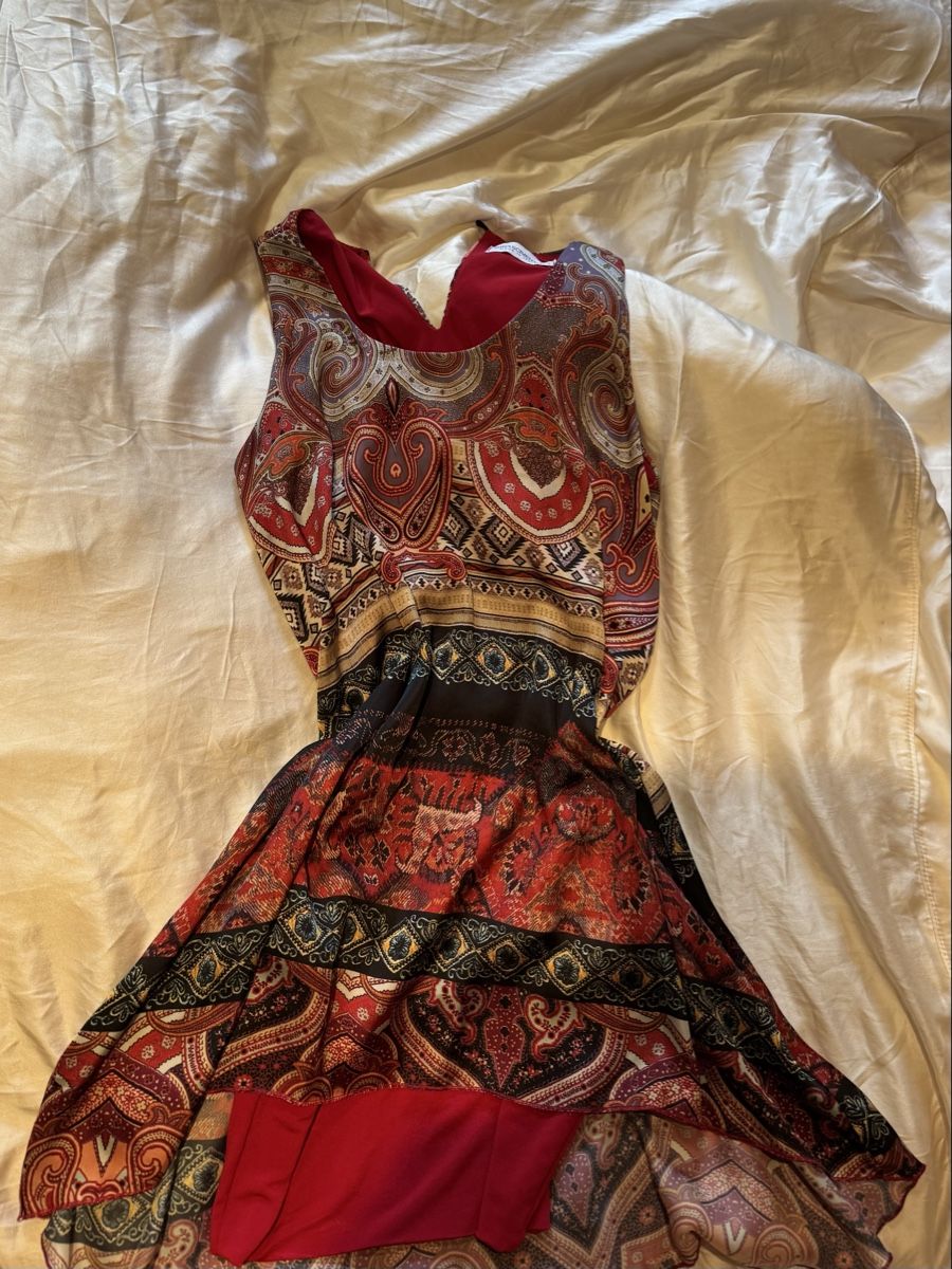 Vestiti: Kleid aus Seide – Nuovo (secondo la descrizione) da Rümlang venduto da G_Rohrer