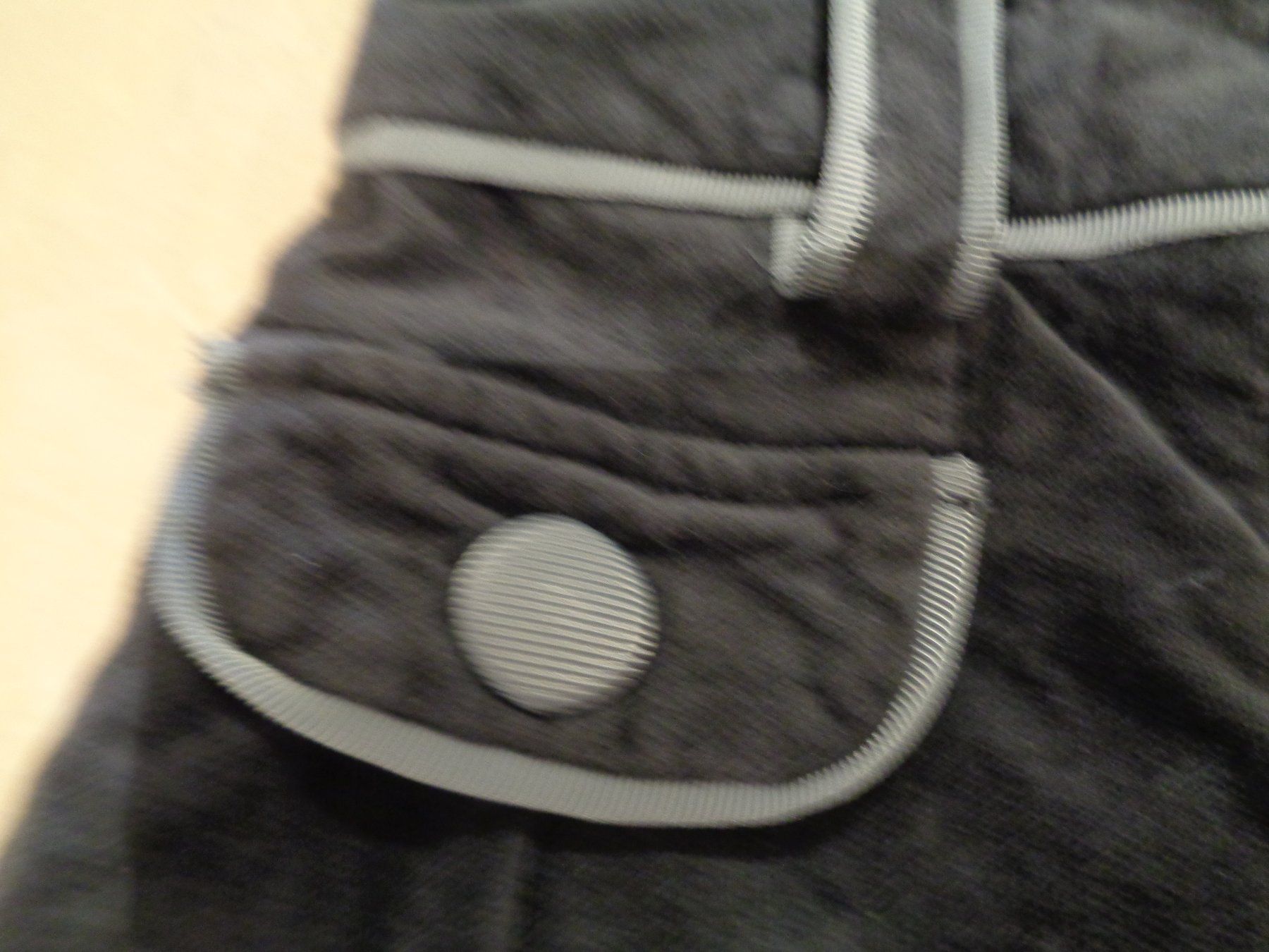Pantaloni: Lili Gaufrette NWT Shorts, 3J 98 – Usato da Klingnau venduto da Markus14 1
