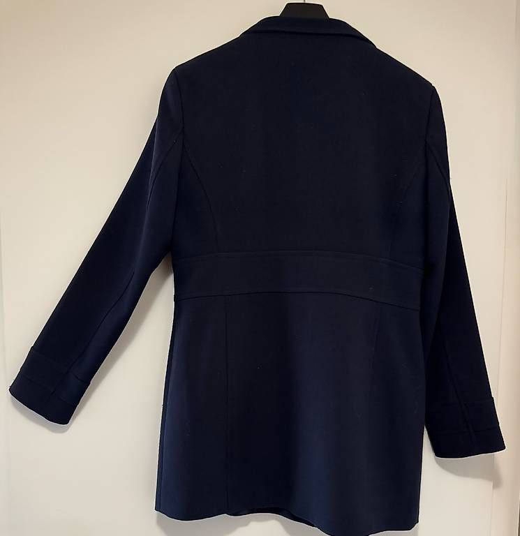 Manteaux: Manteau  – D'occasion à Crissier par Capsulecats 1