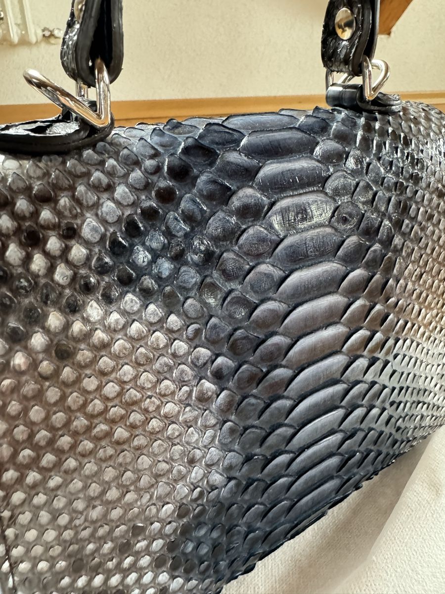 Taschen für Damen: Schicke Pythonleder Handtasche – Neu und originalverpackt aus Seon von noe_zz6w 6