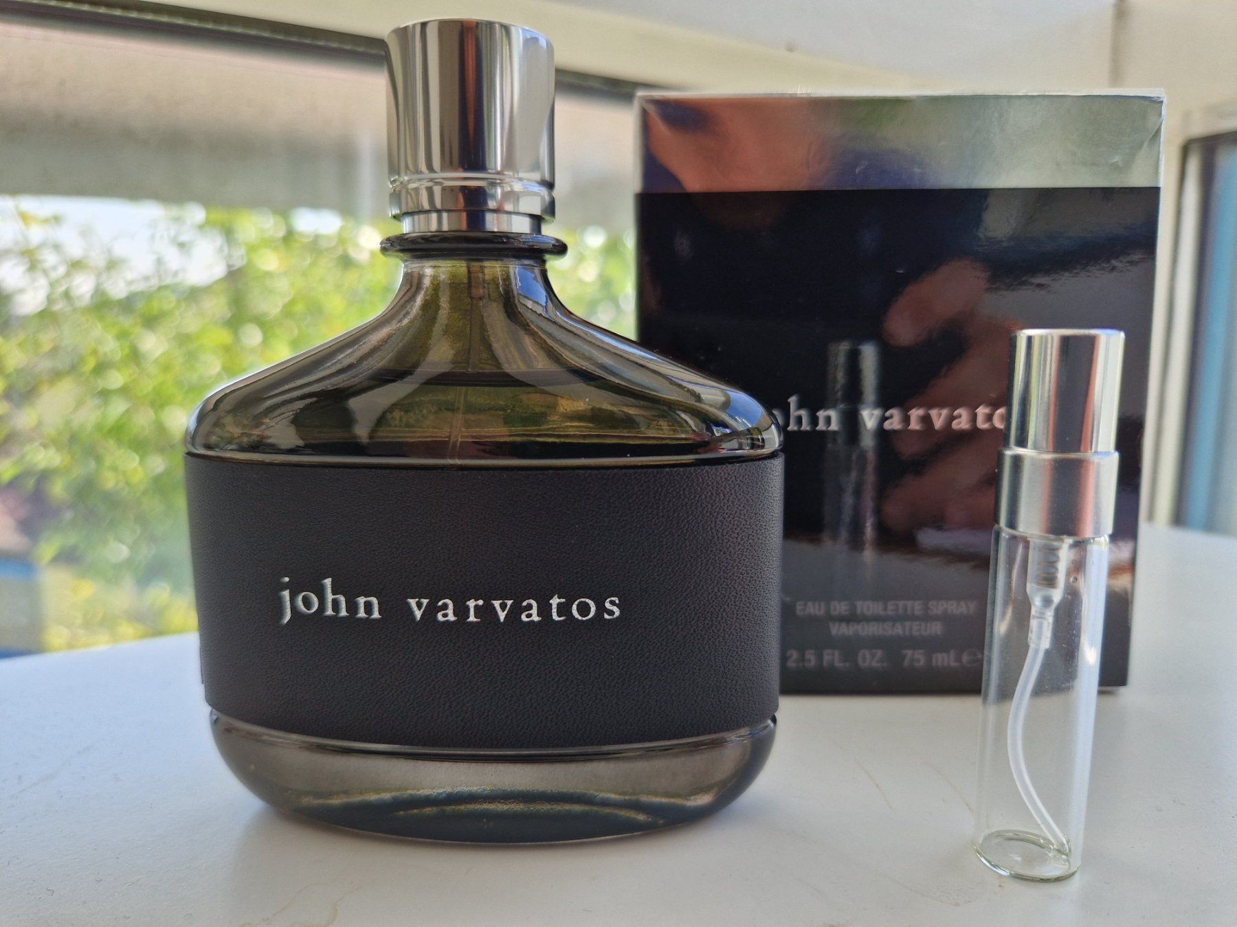 Profumi & Eau de Toilette: John Varvatos Eau de Toilette 5ml Parfüm Probe – Nuovo (secondo la descrizione) da Winterthur venduto da Marcello66