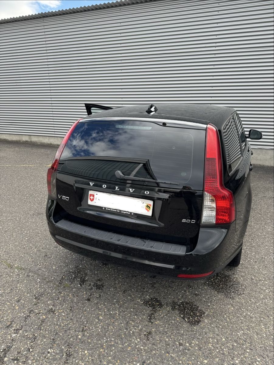 Volvo Autos: Volvo V50 Diesel  – Gebraucht aus Aarwangen von gona02 7
