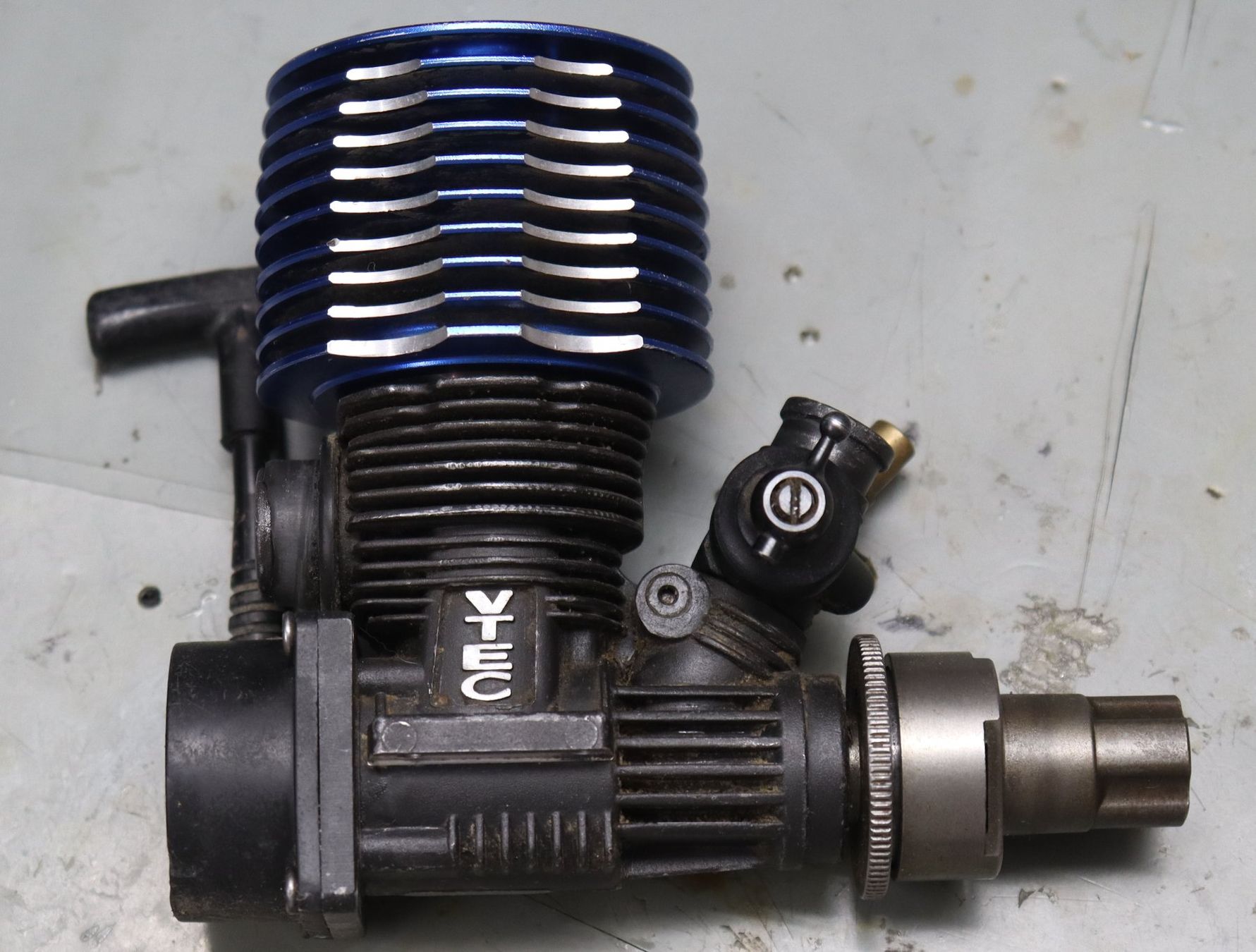 LRP Moteurs: LRP Z.28R Spec2 4.6ccm Nitro Motor – D'occasion à Frick par volvo850driver 3