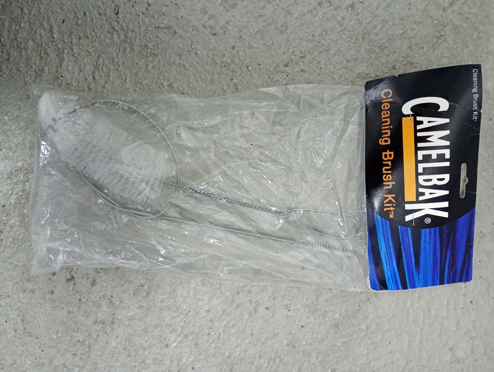 Altro per la casa: Camelbak Cleaning Brush Kit – Nuovo (secondo la descrizione) da Wetzikon ZH venduto da Astrostar