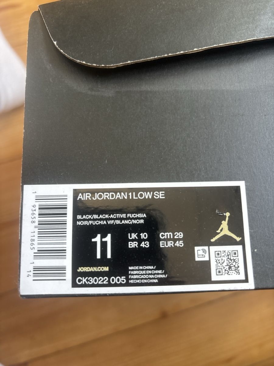 Jordan Scarpe da uomo: Air Jordan 1Low SE  – Nuovo (secondo la descrizione) da Thun venduto da stu_rmw6 2