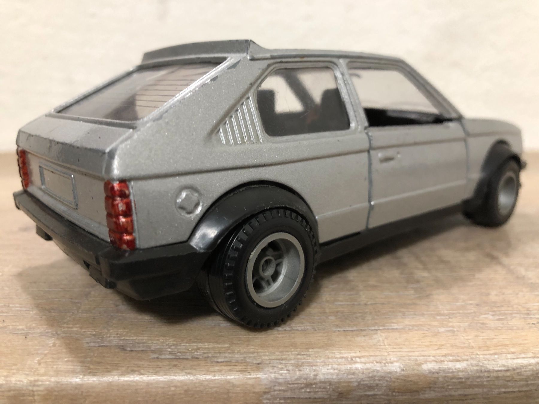 Hot Wheels Modellini d'auto: Opel Kadett hot wheels Oldtimer – Usato da Reinach AG venduto da rares75 1