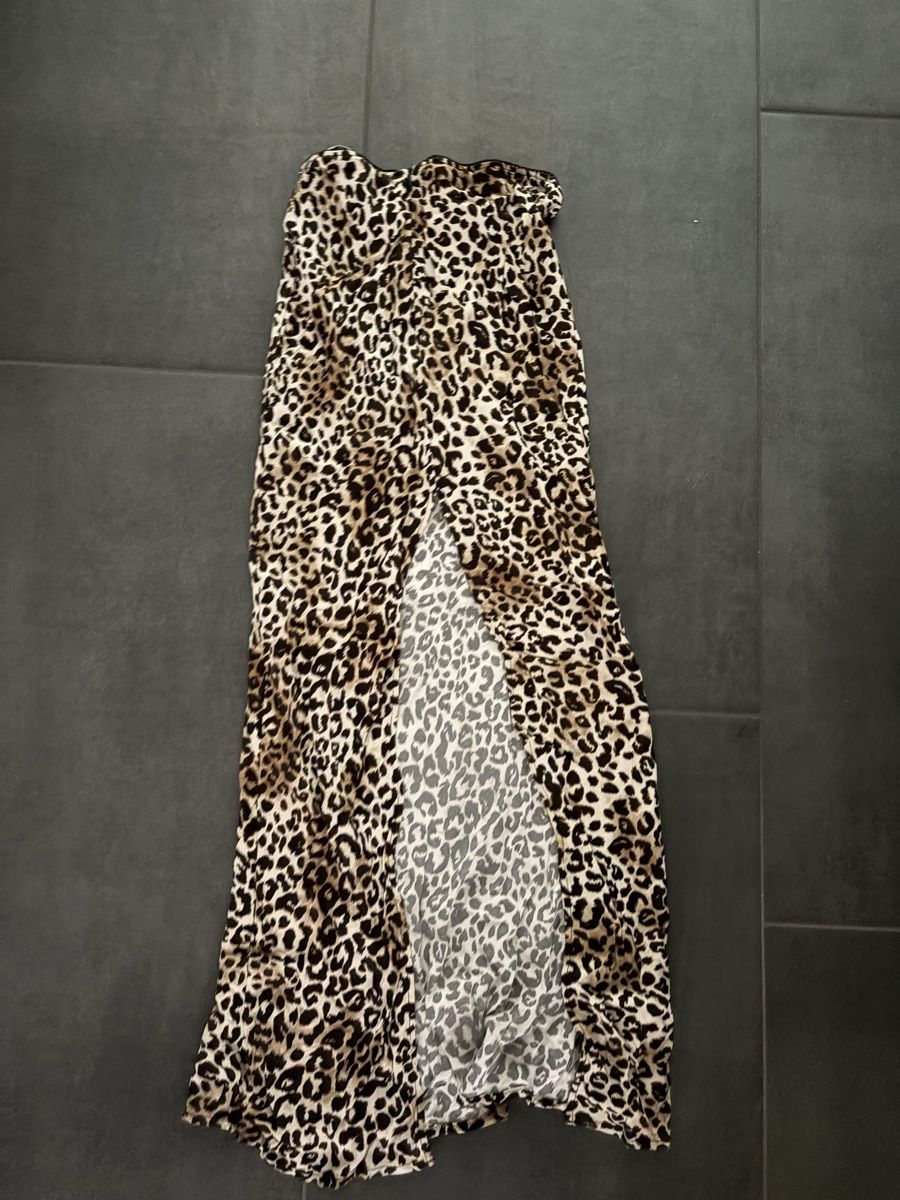 Bershka Röcke: Maxirock mit Leopardenmuster – Gebraucht aus Diepoldsau von she_bsl2 2