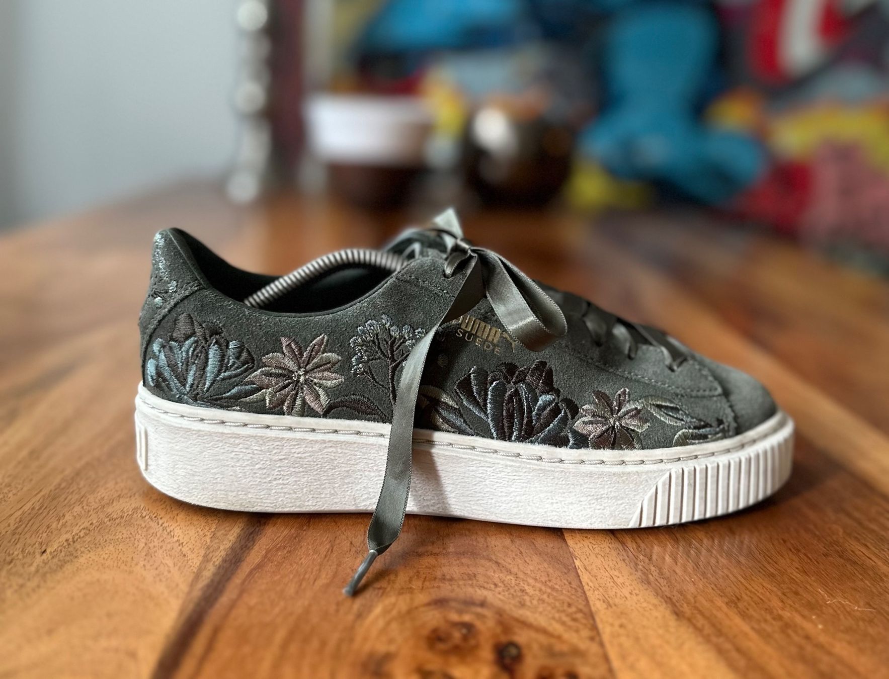Puma Scarpe da donna: Puma Sneakers Damen 38 – Usato da Liestal venduto da Ballybs 1