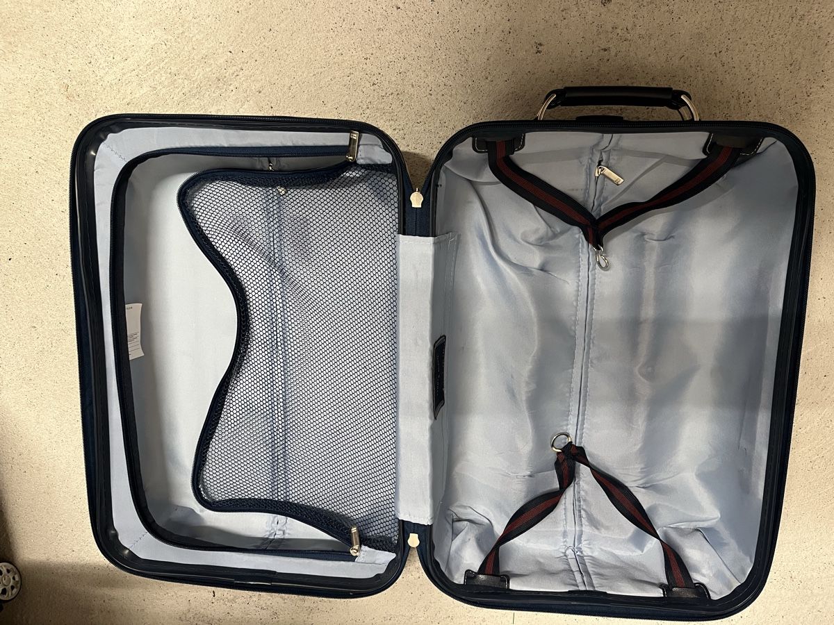Valigie: Tommy Hilfiger Koffer Handgepäck – Usato da Oberrohrdorf venduto da S.Marisa 6