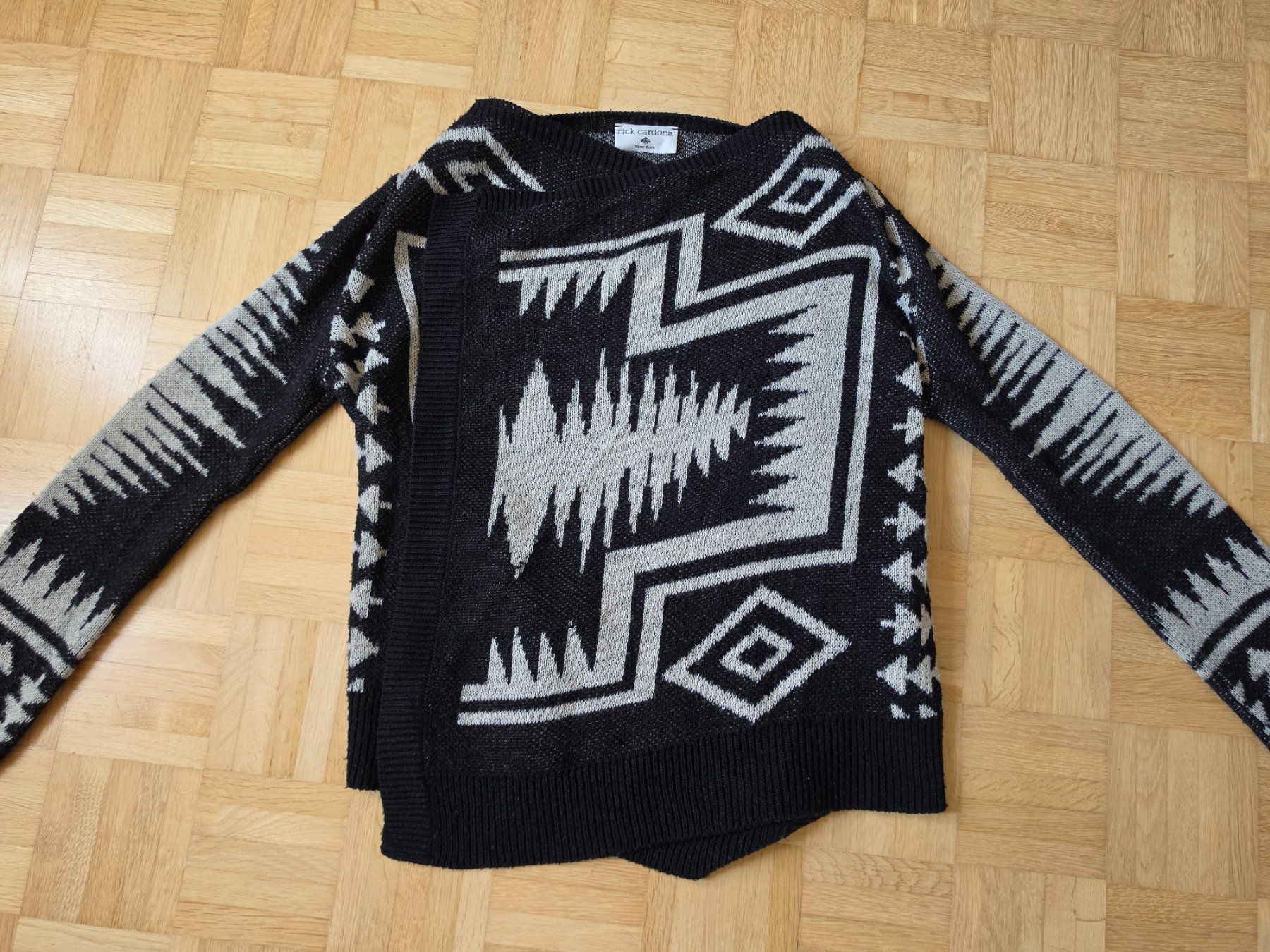 Jacken: Ethno Strickjacke Rick Cardona 1 Size – Gebraucht aus Stäfa von flamingo_17 3