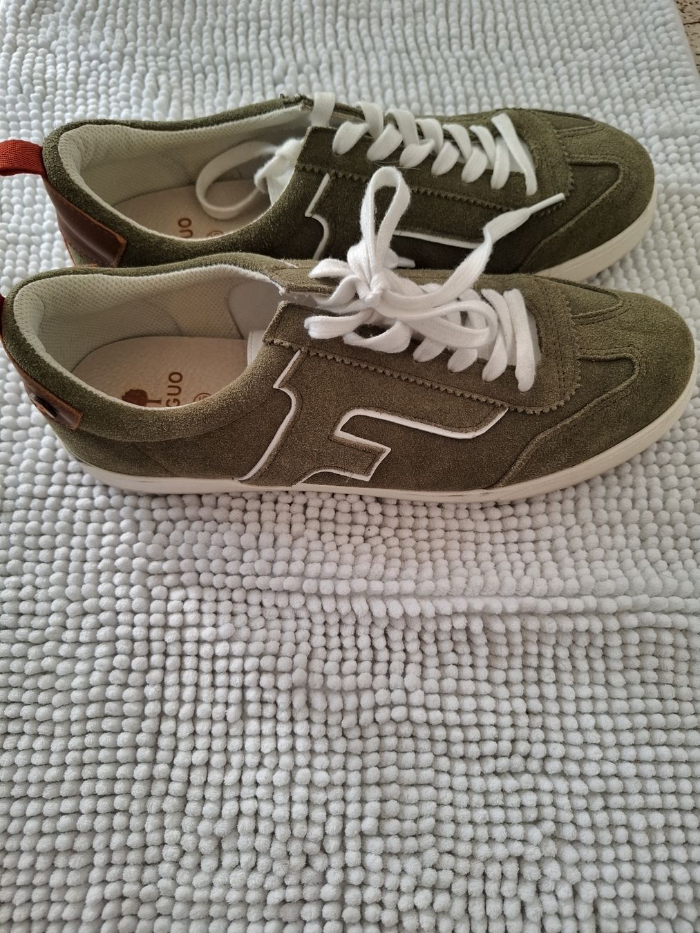 Herrenschuhe: NEUF Faguo baskets kaki en daim, taille 45 – Neu (gemäss Beschreibung) aus Le Locle von sAm_2112 3