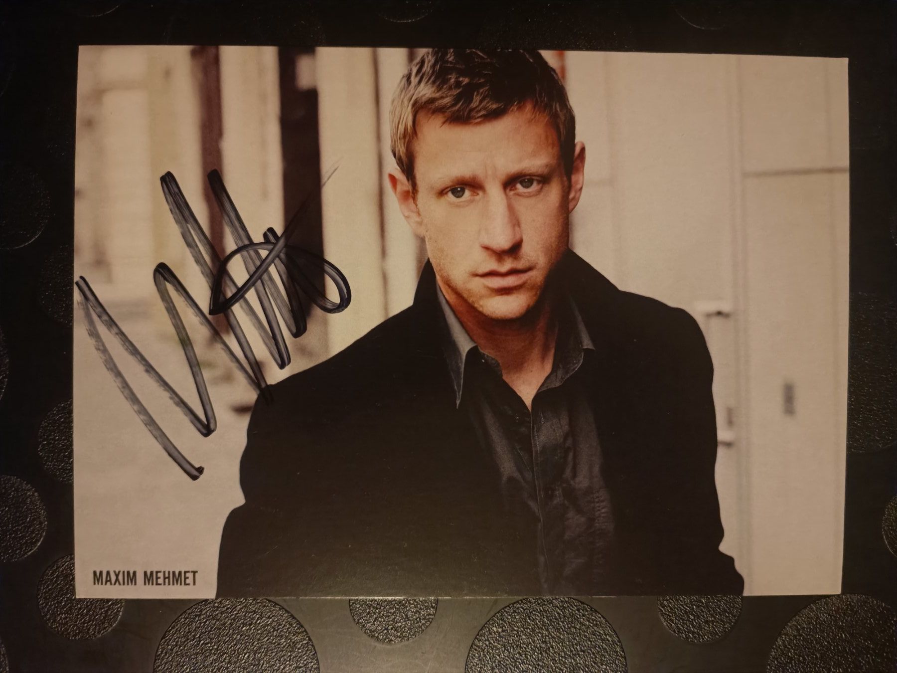 Autografi: Maxim Mehmet - handsignierte Autogrammkarte – Usato da Menziken venduto da Artographs