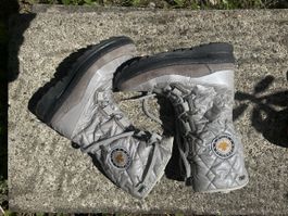 Gefütterte Winterboots silber Gr. 39 Canadian Style