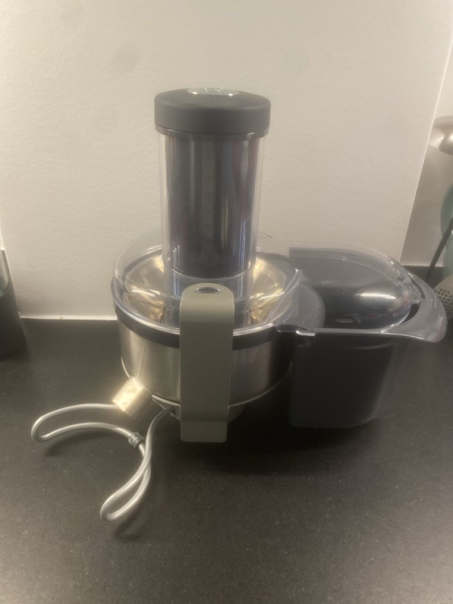 Kennwood Elettrodomestici da cucina: Kennwood Saftpresse Aufsatz – Usato da Basel venduto da yul81