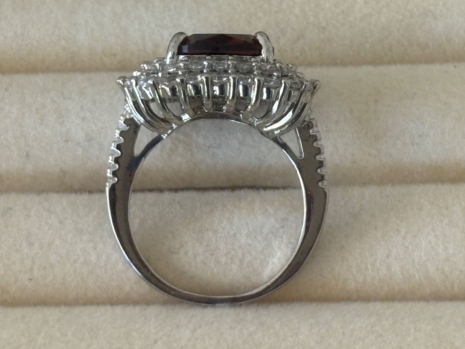 Ringe: Luxus Elegante Gr.19/9 Ring Farbe: Silber /Braun /Weisd – Neu (gemäss Beschreibung) aus Biel-Bienne von Roserosse13 5
