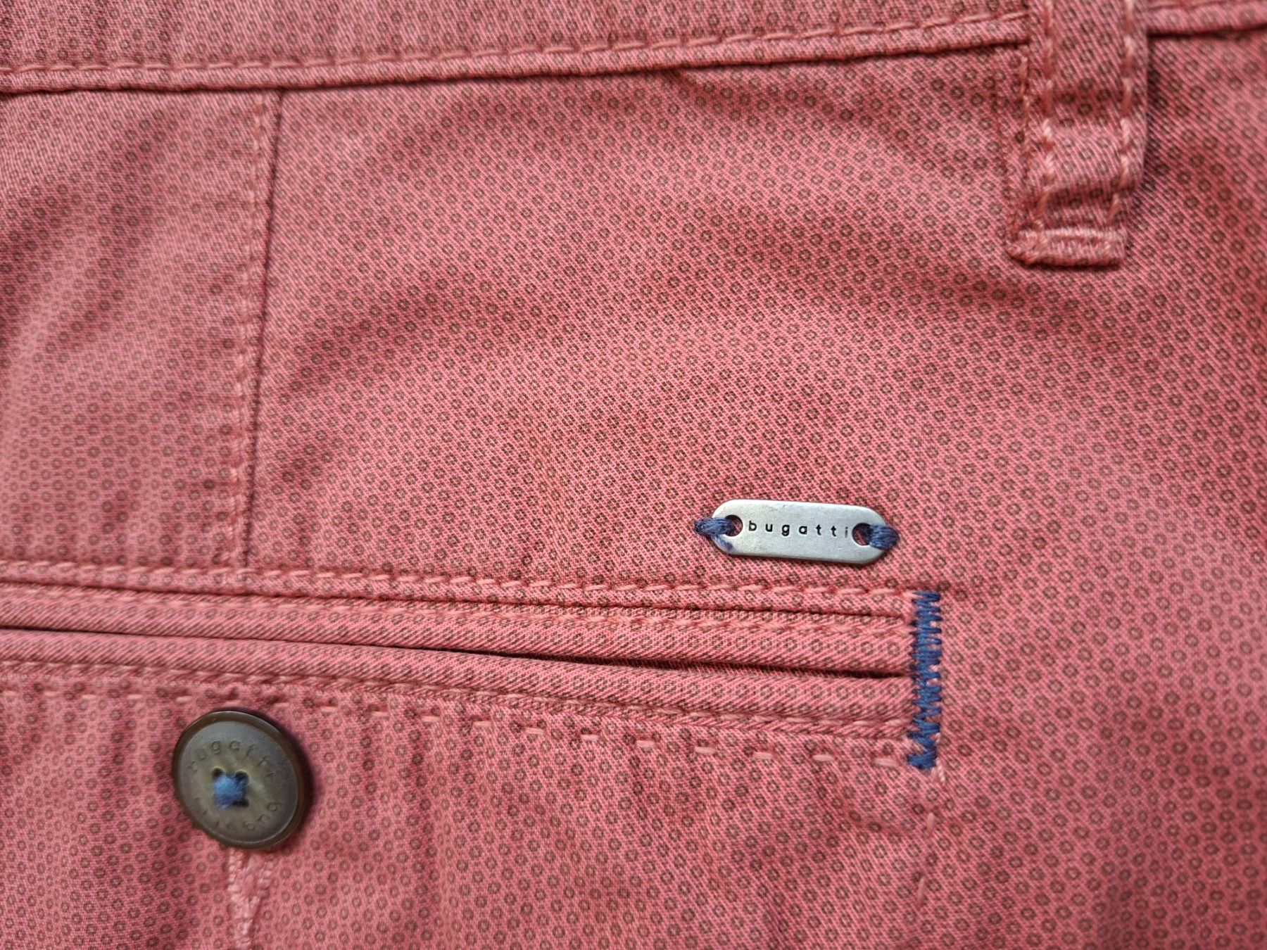 Lotti di vestiti: 3x Bermudahosen Baumwolle Grösse 58 – Usato da Altdorf UR venduto da webi01 3