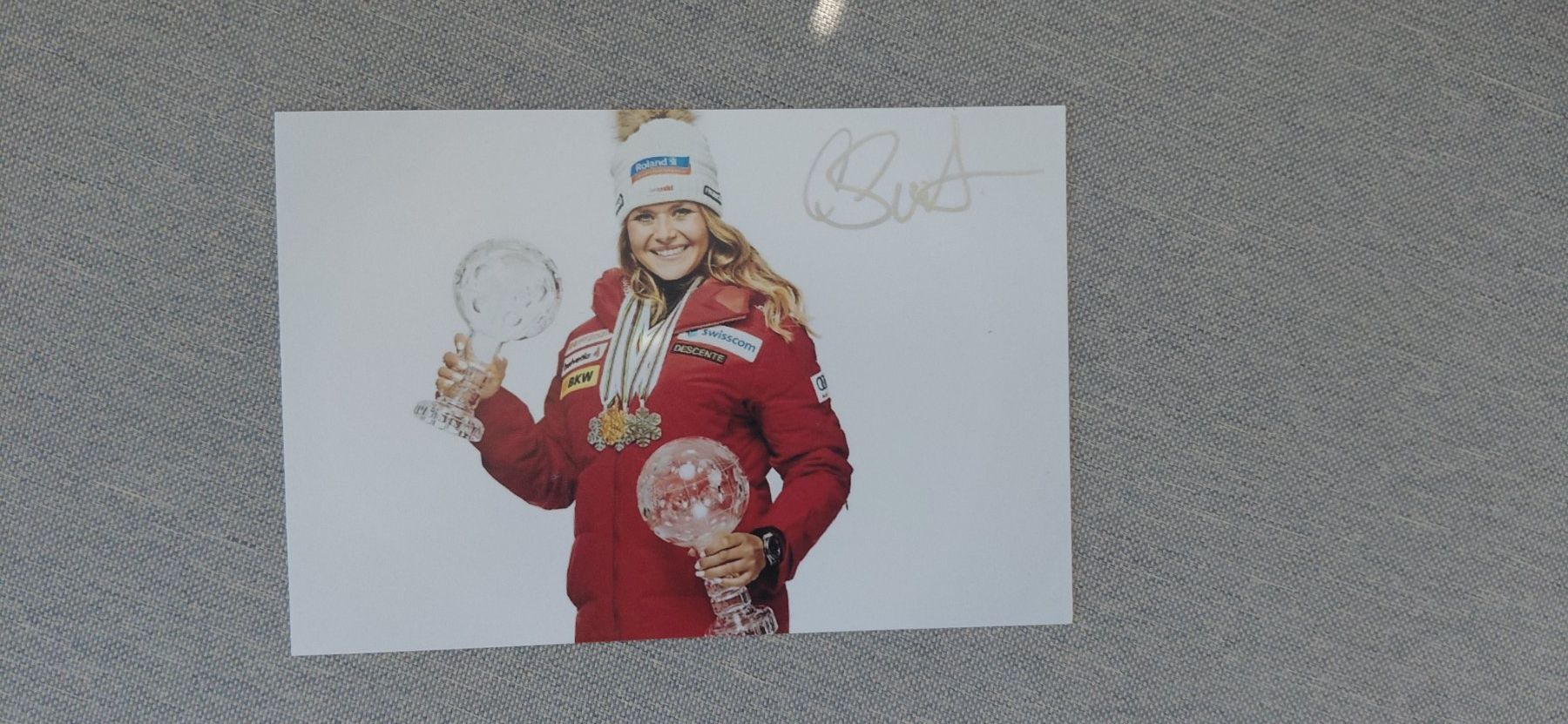 Autografi: Autogramm Corinne Suter – Usato da Schmerikon venduto da Olympia04