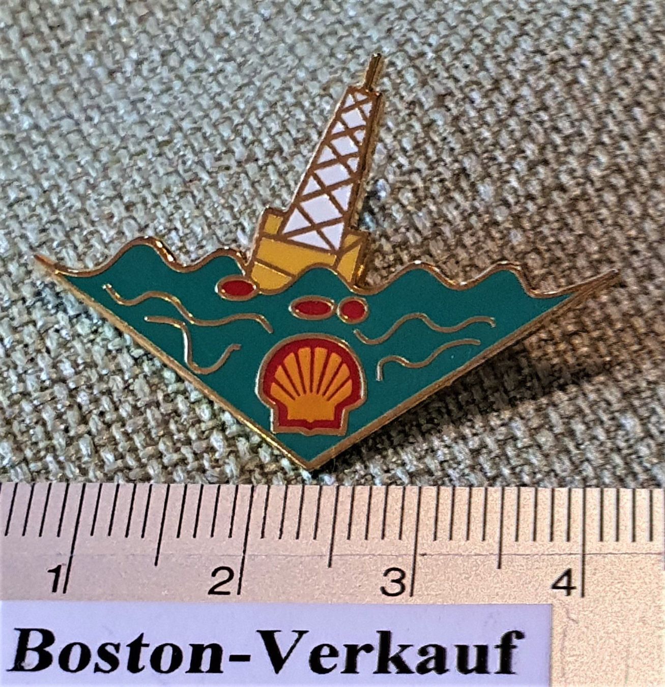 Ohrringe & -stecker: D290 - Pin SHELL Bohrinsel Bohrturm Meer – Gebraucht aus Reinach BL von Boston-Verkauf 1