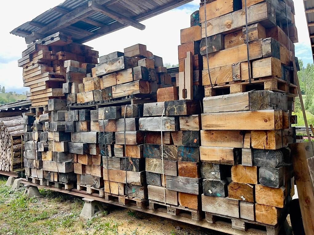 Articoli in legno: Arvenholzklötze grosse Menge – Usato da Zürich venduto da 9040 1