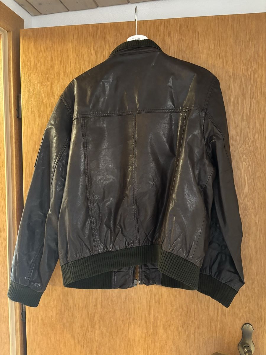Jacken: Herren Lederjacke Echt, M – Gebraucht aus Vordemwald von tiw_x56r 1