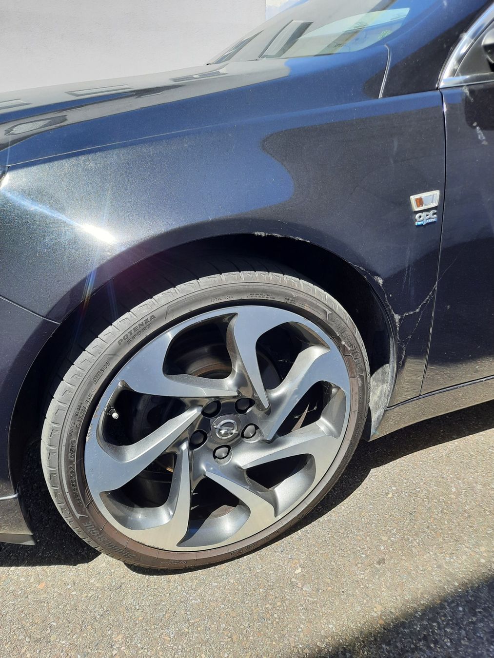 Opel Automobili: Opel Insignia Kombi 2.0 TDI – Usato da Ottikon b.Kemptth. venduto da Sharan6 3