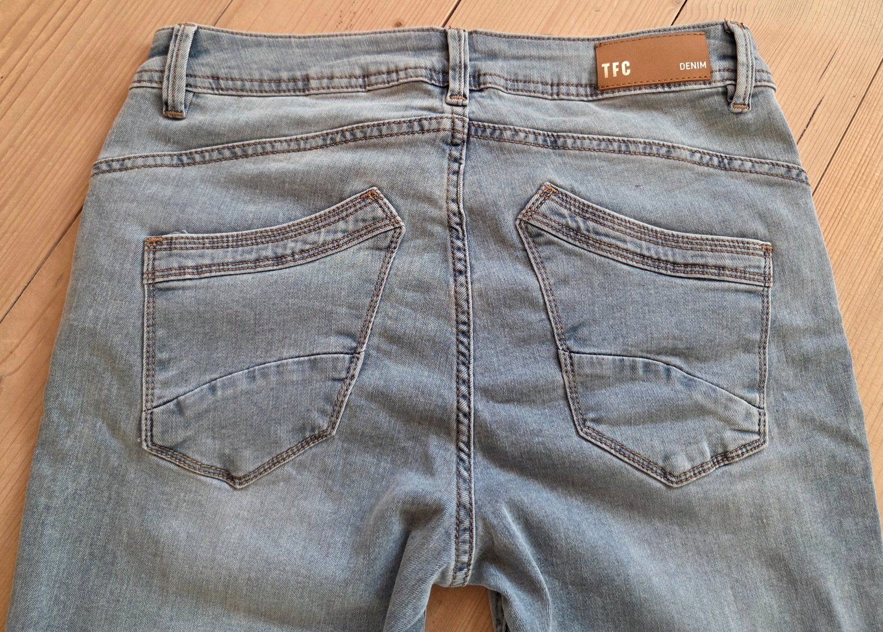 Hosen: Hose / Jeans Denim stretchy ,Traffic Chicorée,Gr. 36 – Gebraucht aus Siblingen von Vany_McDougall 3