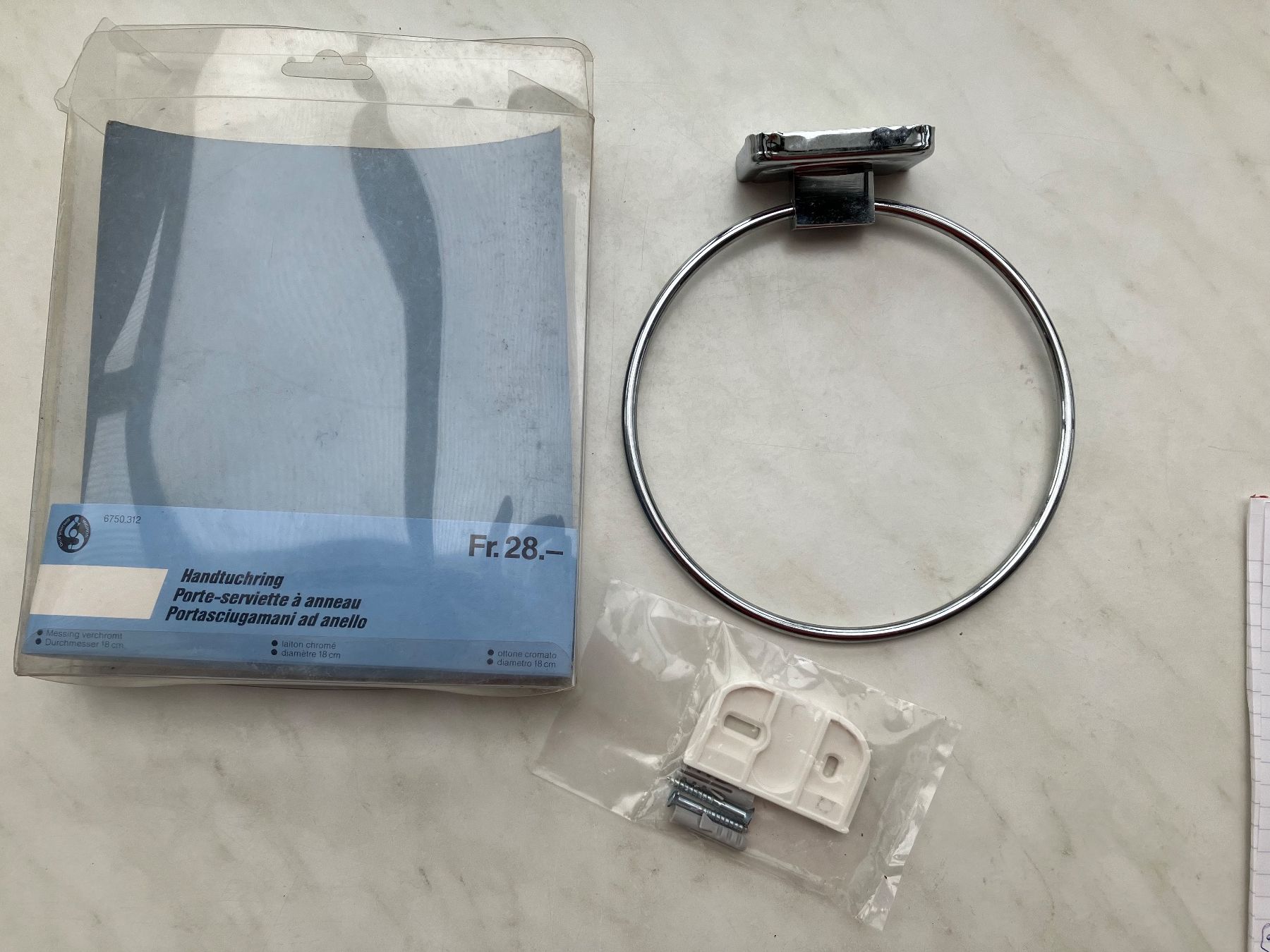 Portasciugamani: Handtuchring, verchromt, neu, Durchmesser 18 cm – Nuovo e nell'imballaggio originale da Rüegsauschachen venduto da limek 1