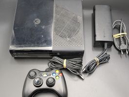 Xbox 360 E Konsole 250GB (53)