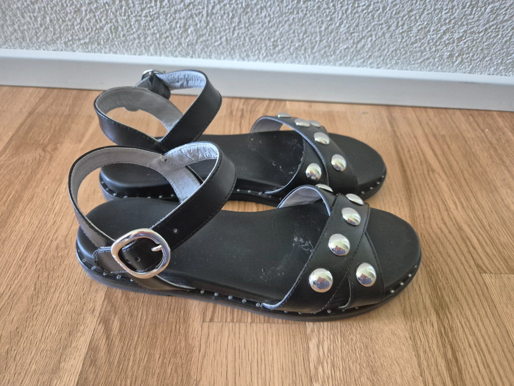 Scarpe da donna: Sandale Nero Giardini Gr. 37 – Usato da Willisau venduto da dor_xp9g 1